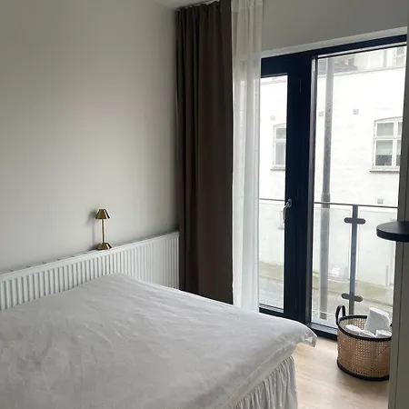 Nyrenoveret I Appartement *