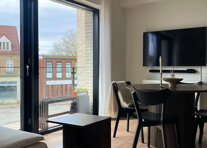 Nyrenoveret I Άλμποργκ