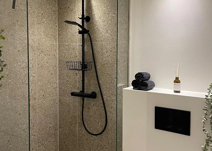 Nyrenoveret I Apartamento Aalborg